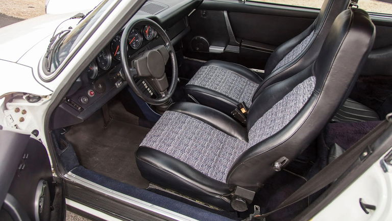 Porsche 911 Carrera 2,7