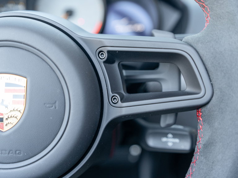 Porsche 718 Spyder RS