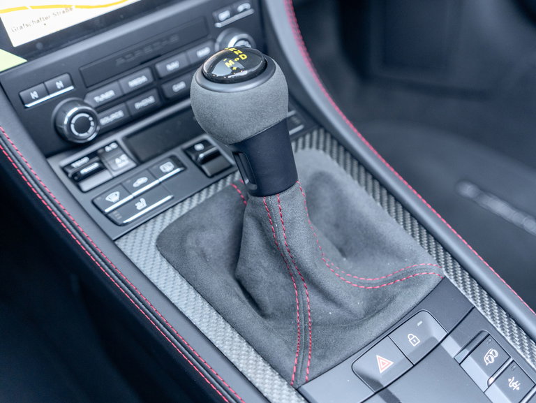Porsche 718 Spyder RS
