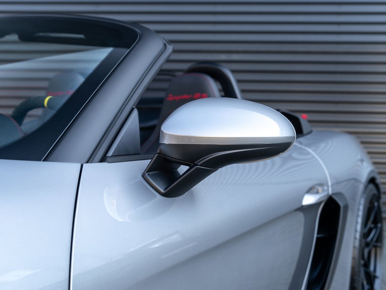Porsche 718 Spyder RS
