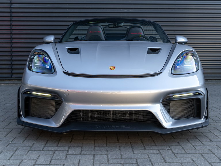 Porsche 718 Spyder RS