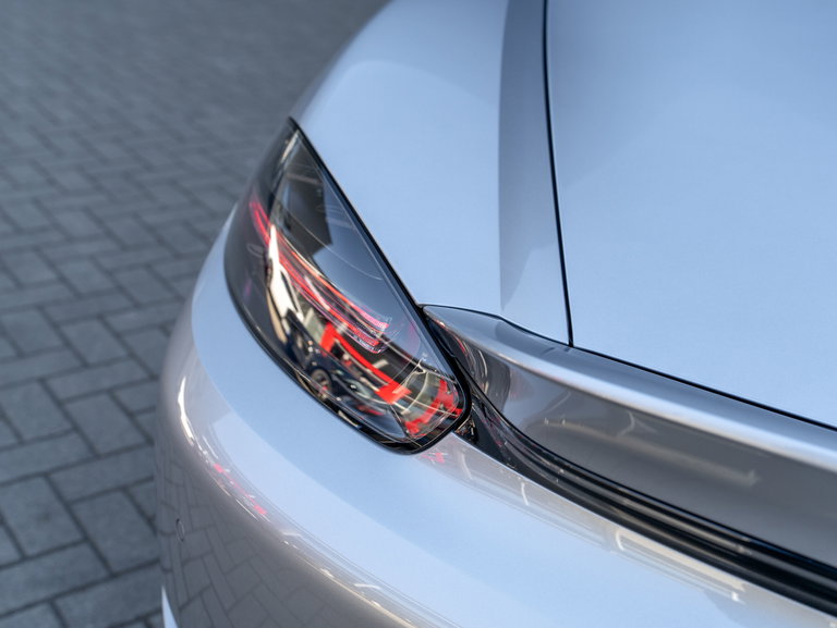 Porsche 718 Spyder RS