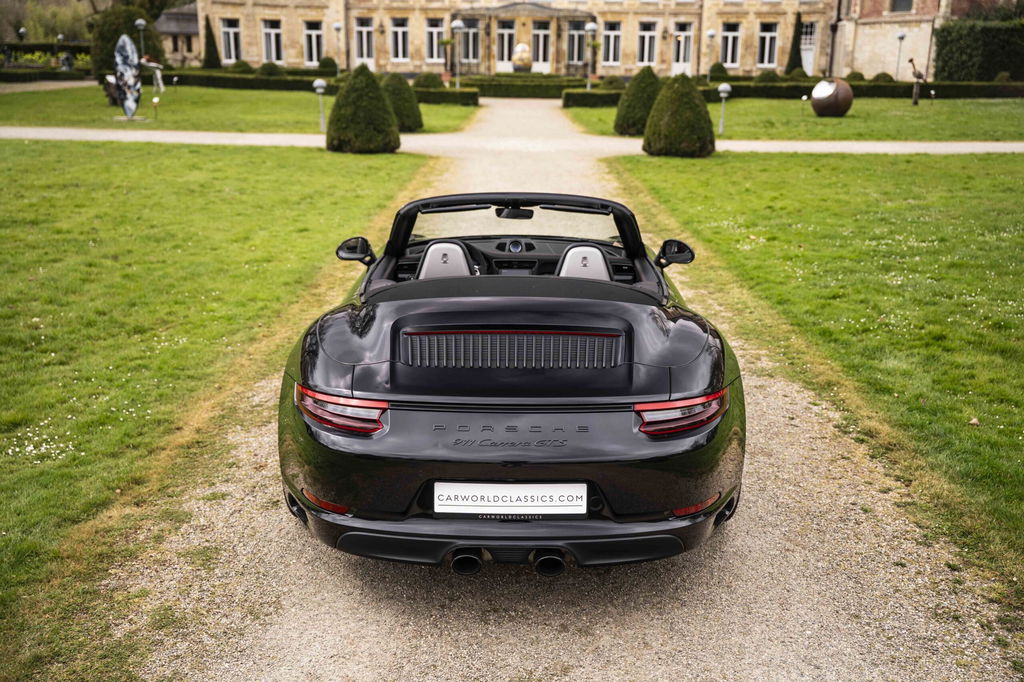 Porsche 991.2 Carrera GTS