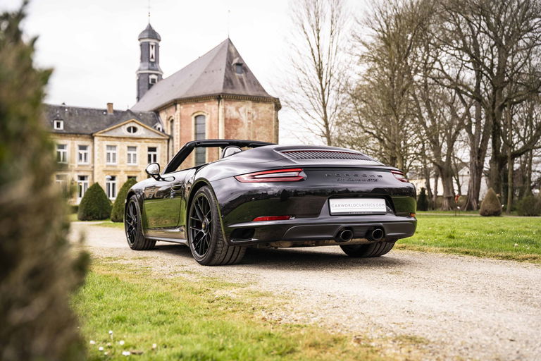 Porsche 991.2 Carrera GTS
