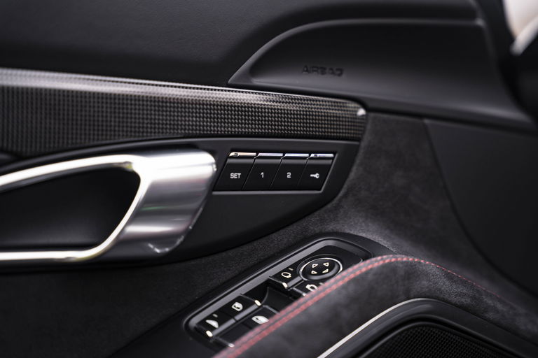 Porsche 991.2 Carrera GTS