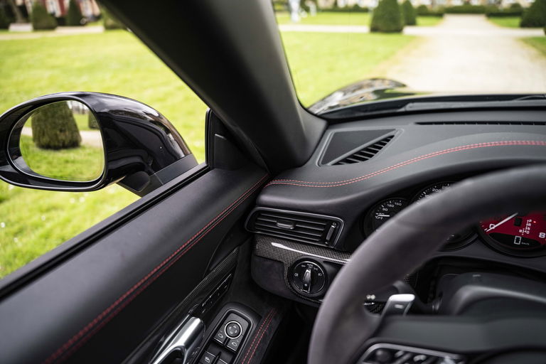 Porsche 991.2 Carrera GTS