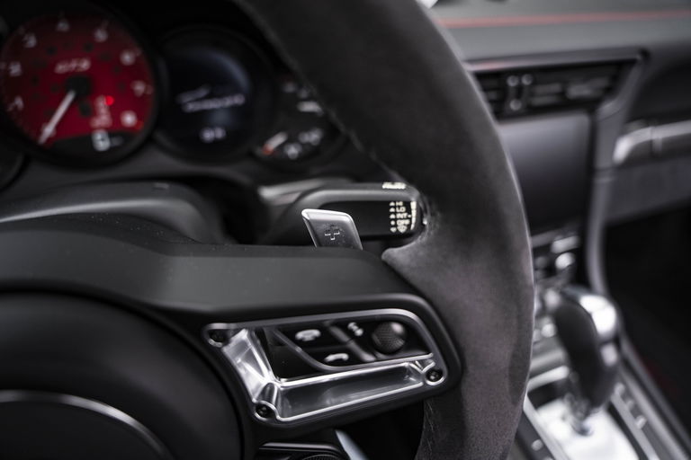 Porsche 991.2 Carrera GTS