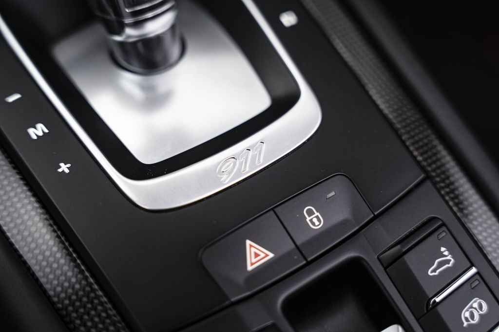 Porsche 991.2 Carrera GTS