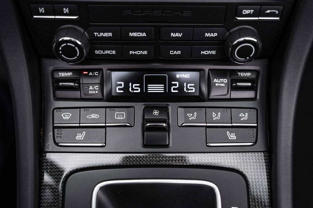 Porsche 991.2 Carrera GTS