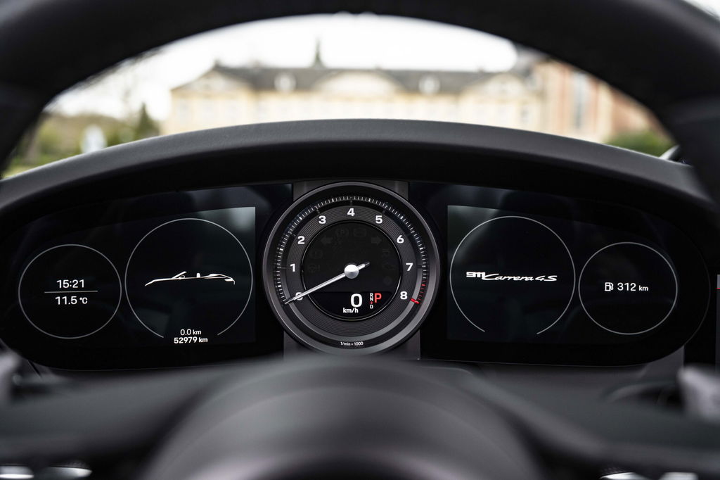 Porsche 992 Carrera 4S