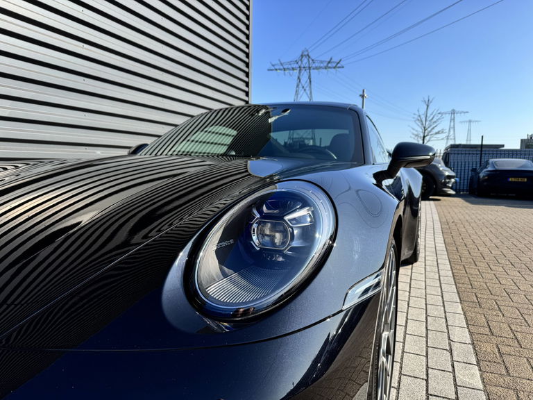 Porsche 992 Carrera 4S