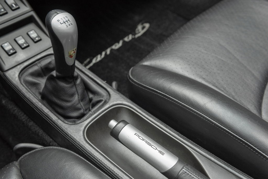 Porsche 993 Carrera 4S