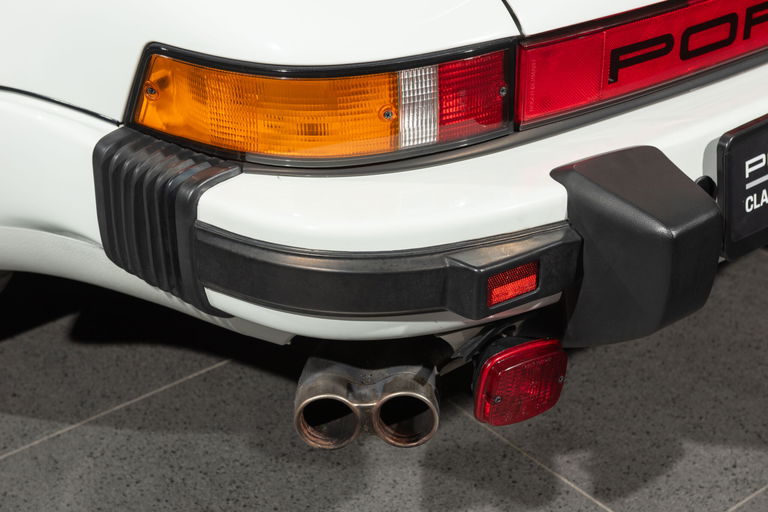 Porsche 911 Turbo 3.3