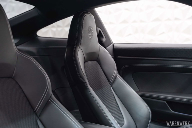 Porsche 992 GT3 Touring