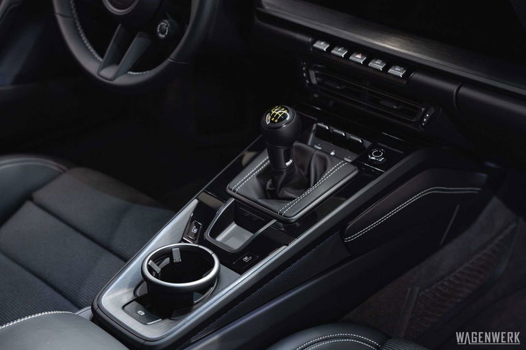 Porsche 992 GT3 Touring