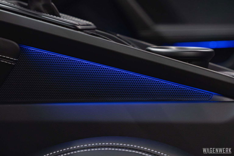 Porsche 992 GT3 Touring