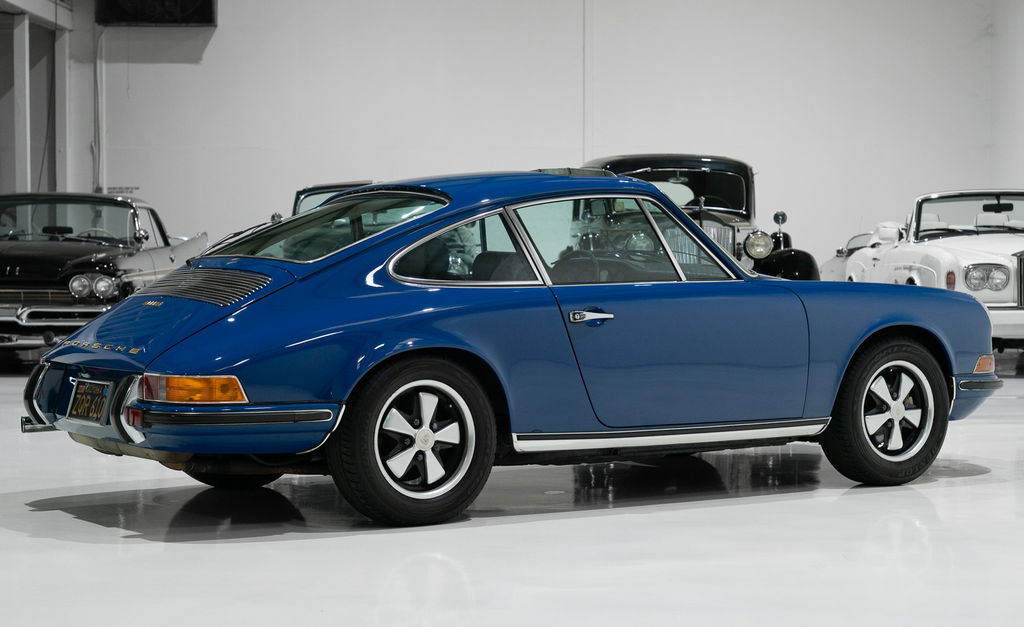 Porsche 911 E