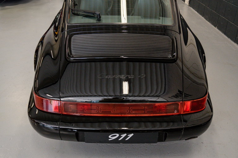 Porsche 964 Carrera 4