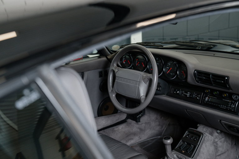 Porsche 964 Carrera 4