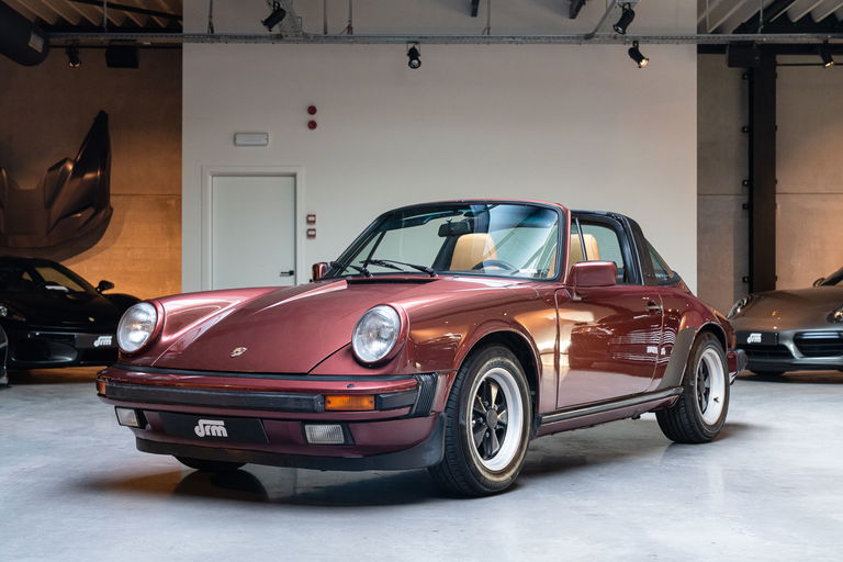 Porsche 911 Carrera 3.2