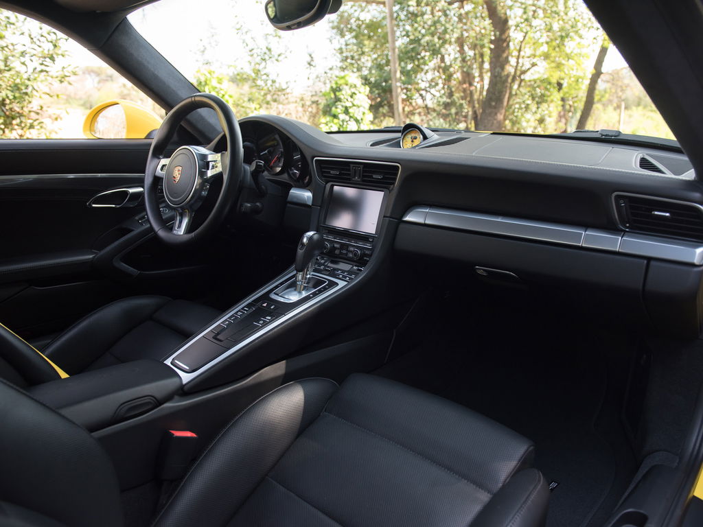 Porsche 991 Carrera 4S
