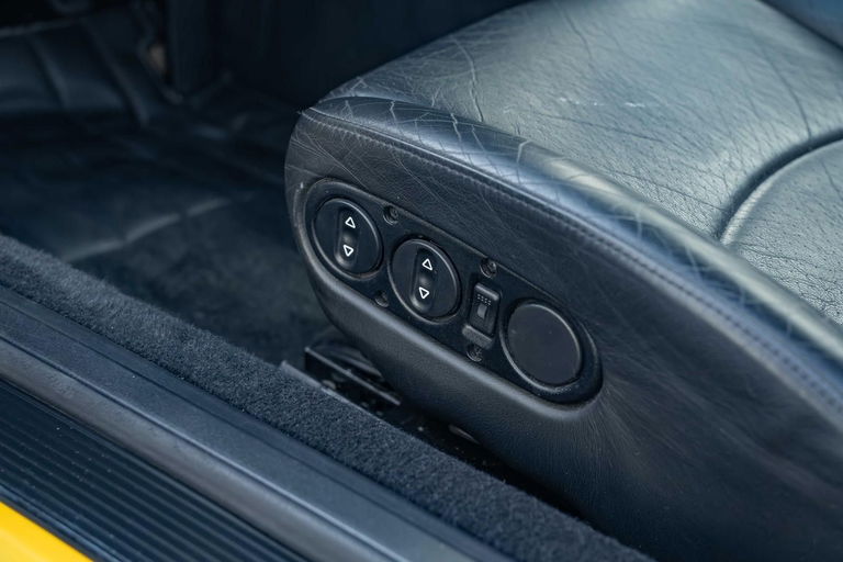 Porsche 993 Carrera 4S