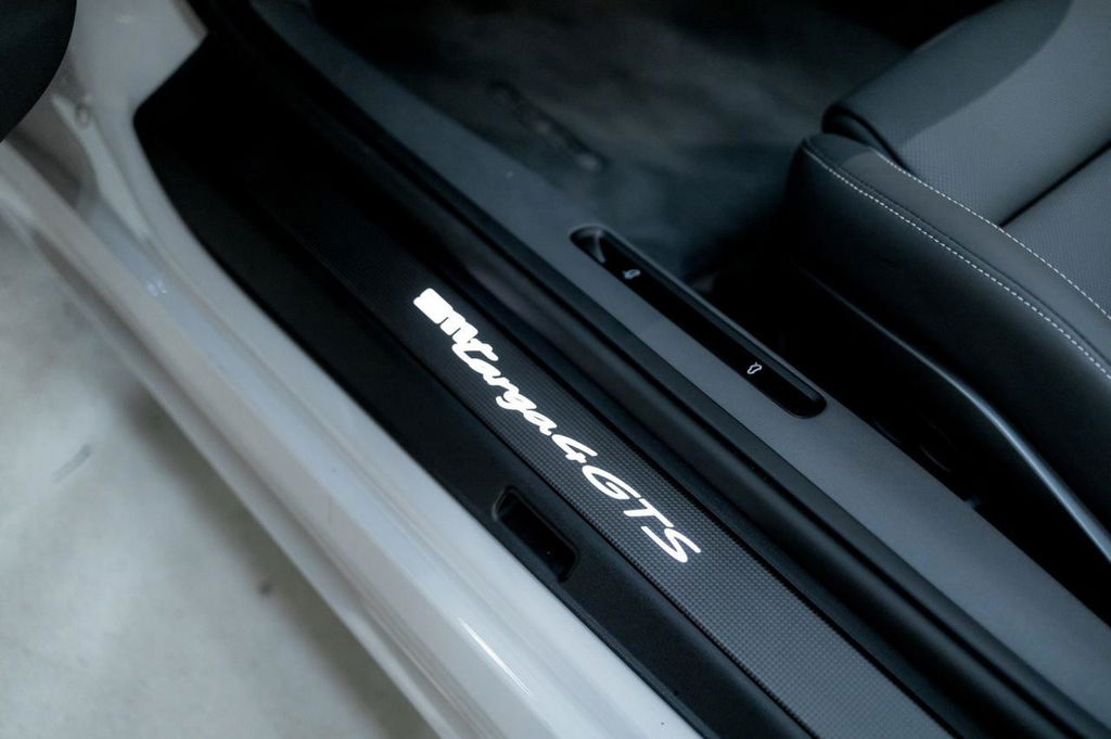 Porsche 992 Targa 4 GTS