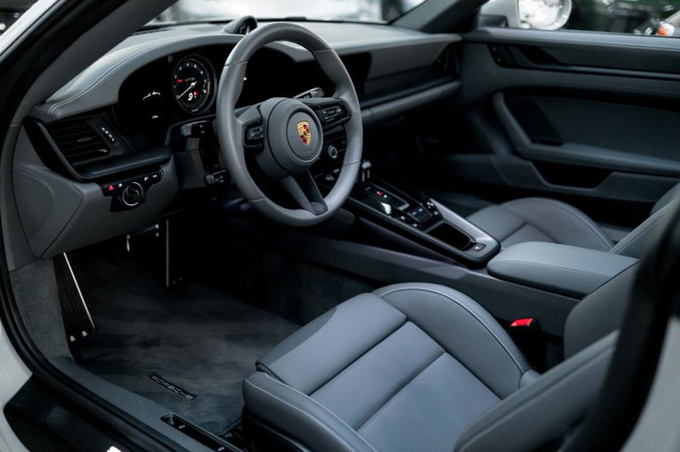 Porsche 992 Targa 4 GTS