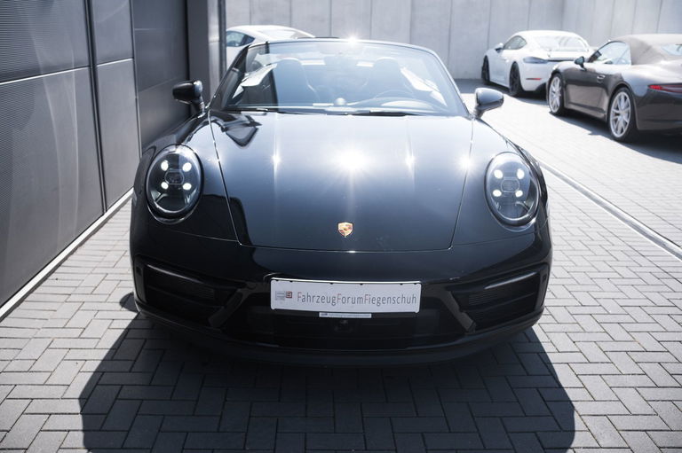 Porsche 992 Carrera GTS