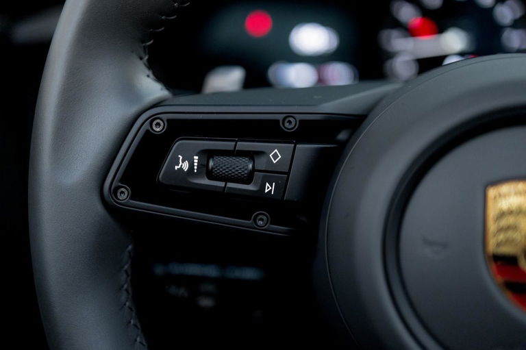 Porsche 992 Targa 4 GTS