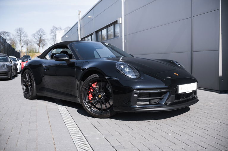 Porsche 992 Carrera GTS