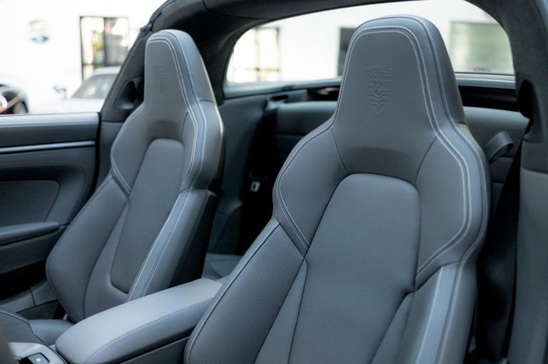 Porsche 992 Targa 4 GTS