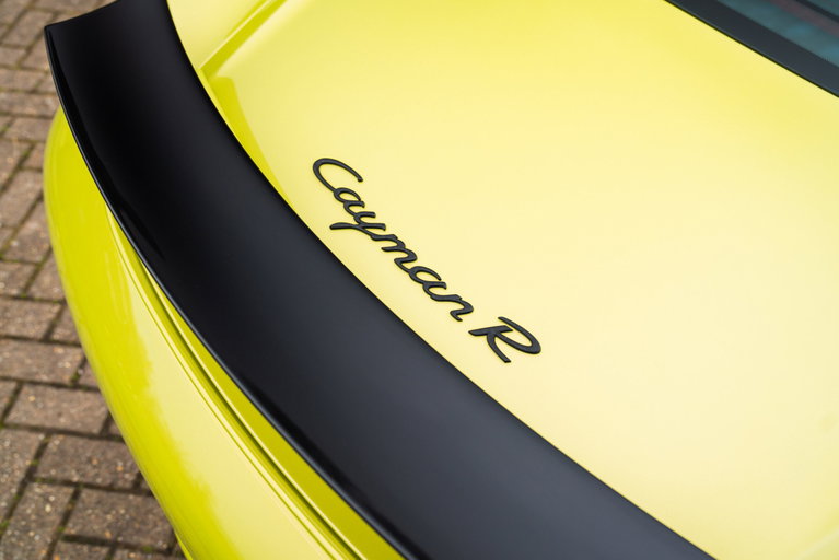 Porsche 987 Cayman R