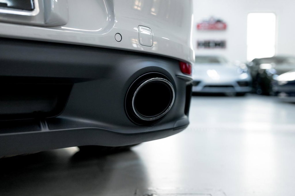 Porsche 992 Targa 4 GTS