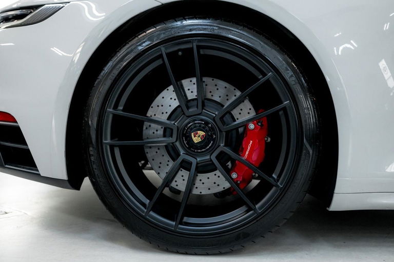 Porsche 992 Targa 4 GTS