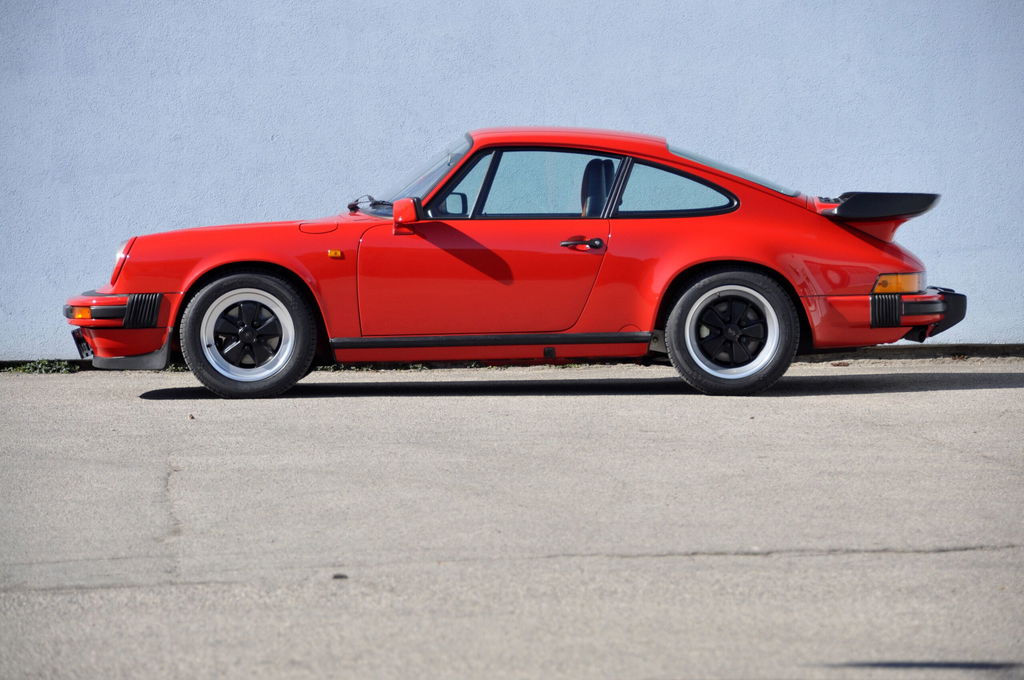 Porsche 911 Carrera 3.2 Clubsport