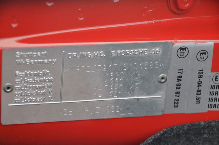 Porsche 911 Carrera 3.2 Clubsport