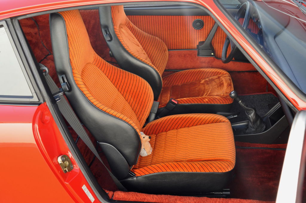 Porsche 911 Carrera 3.2 Clubsport