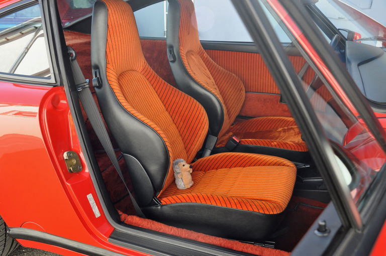 Porsche 911 Carrera 3.2 Clubsport