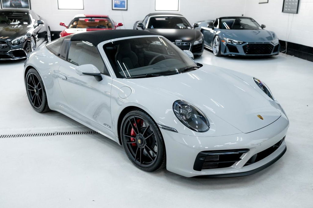 Porsche 992 Targa 4 GTS