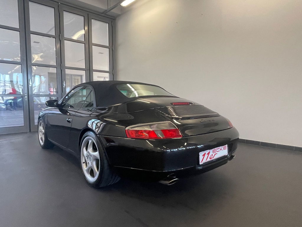 Porsche 996 Carrera