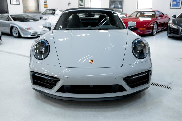 Porsche 992 Targa 4 GTS