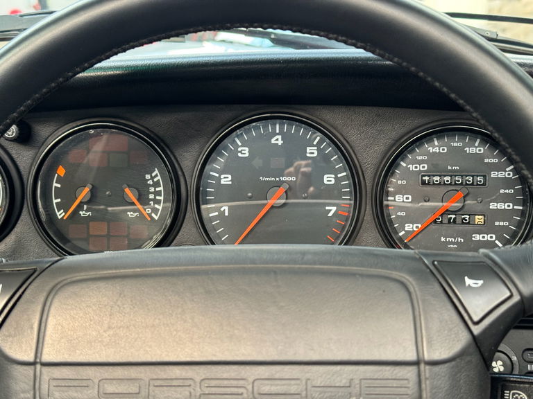 Porsche 964 Carrera 2