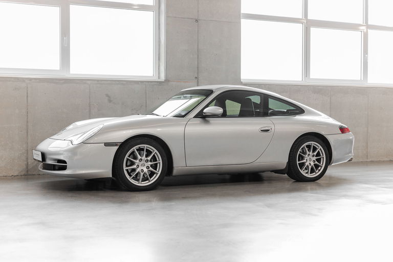 Porsche 996 Carrera