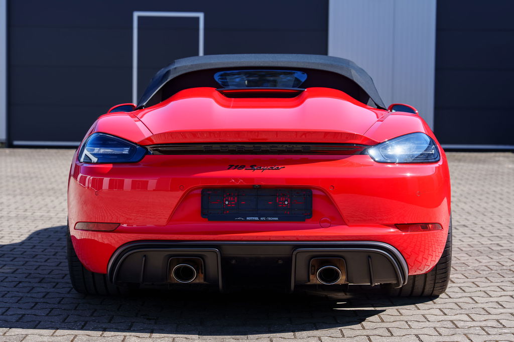 Porsche 718 Spyder