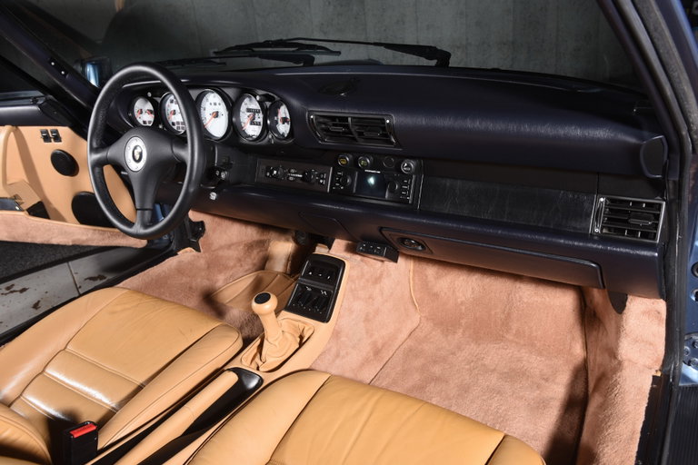 Porsche 964 Carrera 4