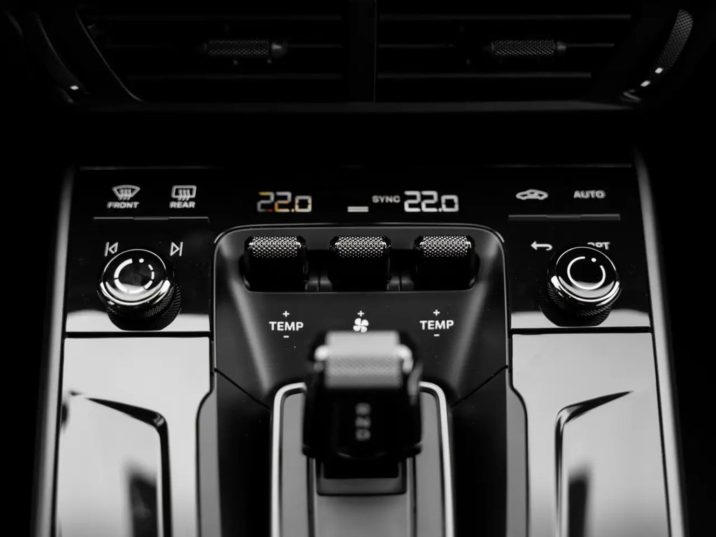 Porsche 992.2 Carrera