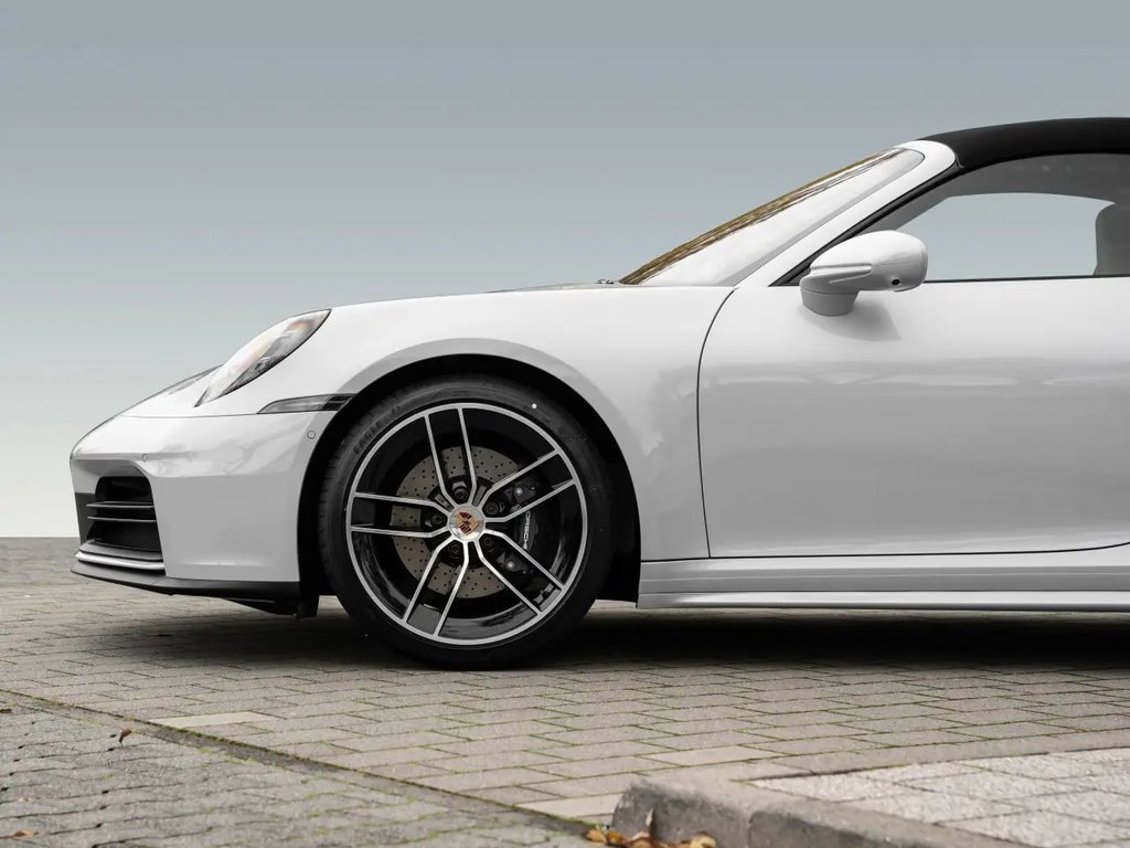 Porsche 992.2 Carrera