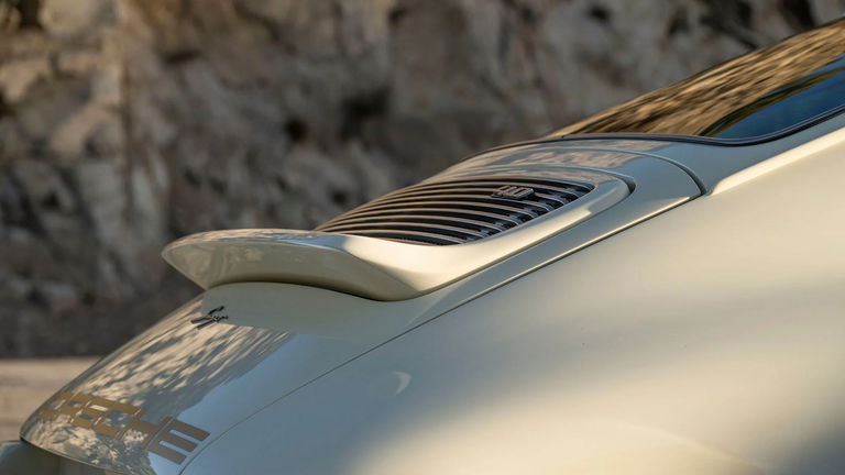 Porsche 911 Reimagined by Singer