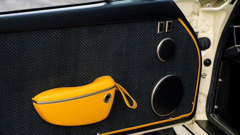 Porsche 911 Reimagined by Singer